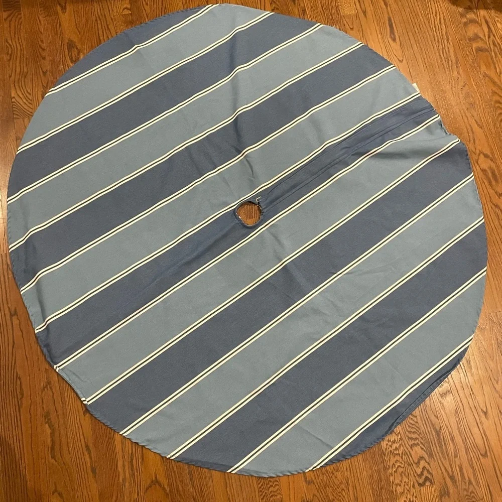 Pottery Barn Awning Stripe Outdoor Umbrella Round Tablecloth Blue 55